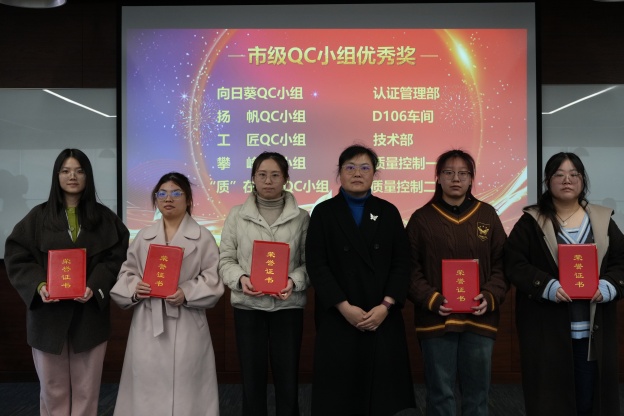 17422912654878516DB7.jpg 3.6.JPG