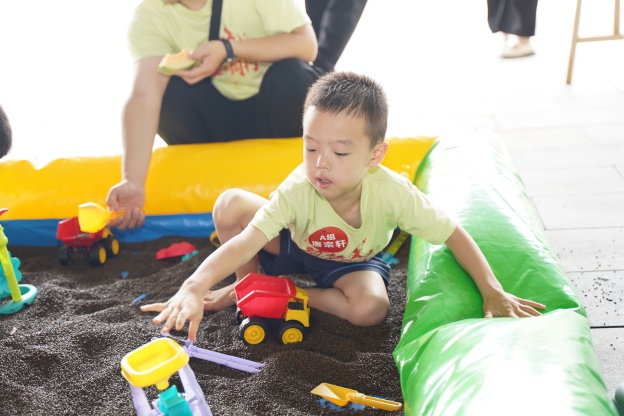 1752452084107170DA20.jpg 5.2.JPG