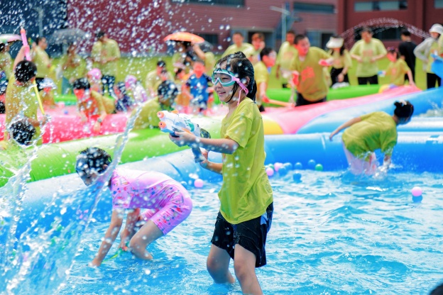 1752452225143726FE18.jpg 8.2.JPG