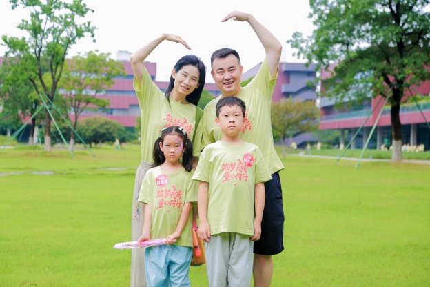 1752452312772076525D.jpg 10.4.JPG